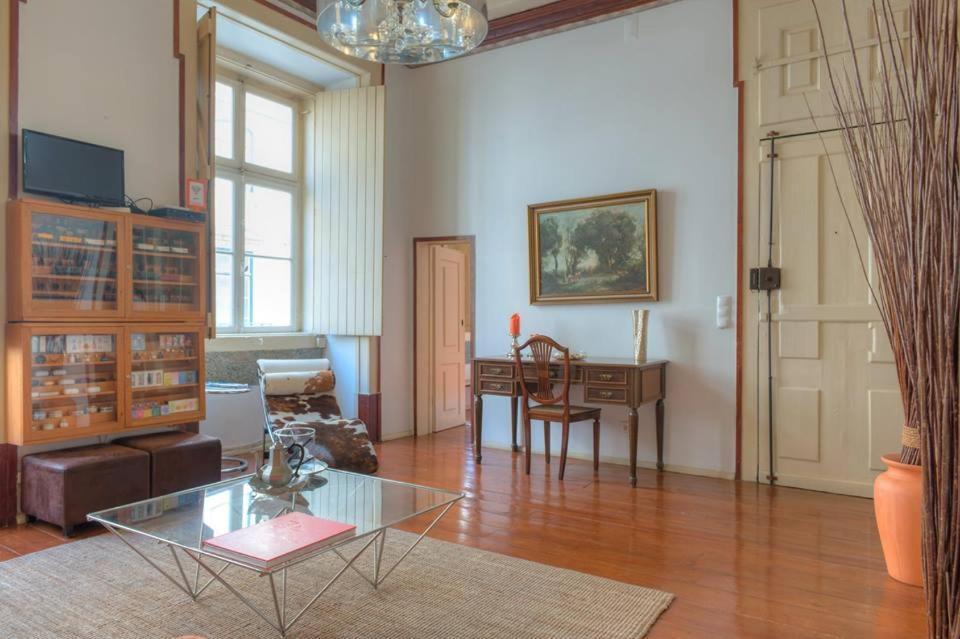 Brand New In Heart Of Lisbon Apartment Exterior photo
