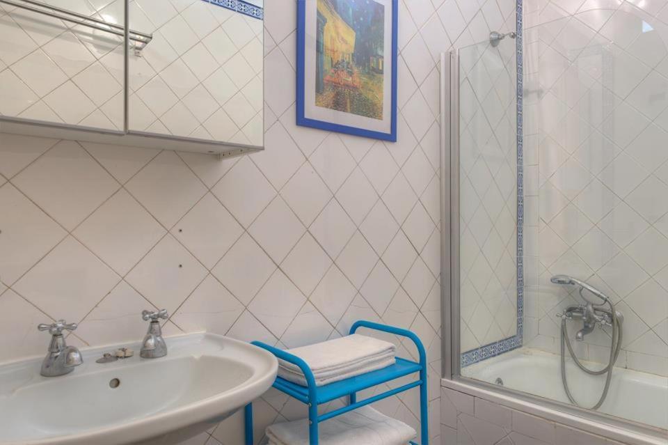 Brand New In Heart Of Lisbon Apartment Exterior photo
